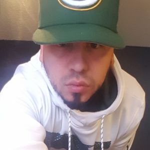 Meet your Posher, Lionel